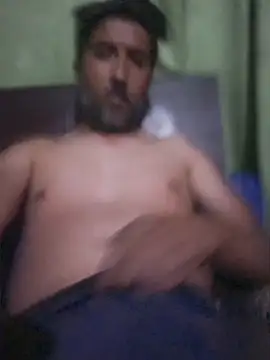 BRAD MATURE online show from 04-07-26, 03:19