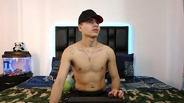 Dereek Hot online show from 03-02-26, 03:40