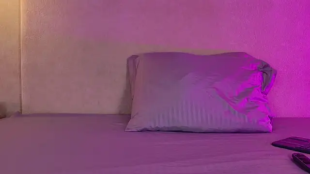 Julietaa Vegaa online show from 02-25-26, 01:11