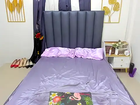 Maddison Lore online show from 04-13-26, 05:00