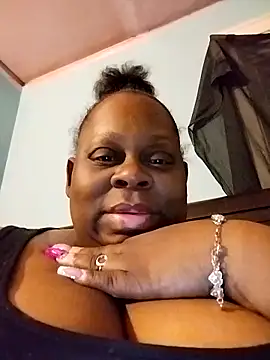 Snapshot of Pinkchocolatebbw chatting on 03-27-26, 08:59 Pinkchocolatebbw online show from 03-27-26, 08:59