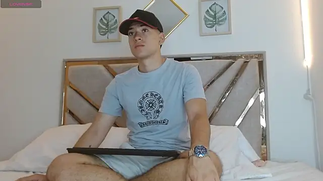 oliver   saint online show from 04-04-26, 11:11