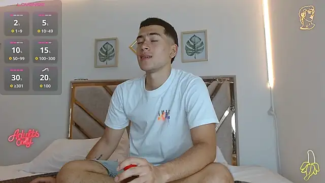 oliver   saint online show from 04-05-26, 11:22