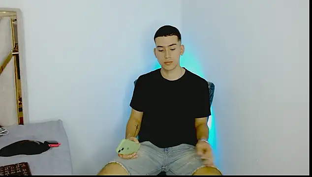 oliver   saint online show from 03-14-26, 11:33