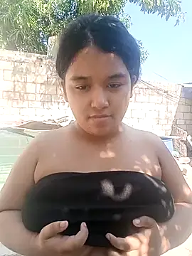 emi li82 online show from 03-22-26, 09:38