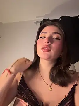 Snapshot of SamanthaValmont chatting on 04-23-26, 12:50 SamanthaValmont online show from 04-23-26, 12:50