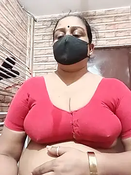 Snapshot of Rashmi_89 chatting on 06-11-26, 02:03 Rashmi 89 online show from 06-11-26, 02:03