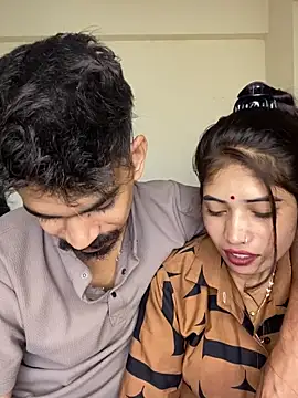 LOVELUST02 online show from 04-05-26, 03:24