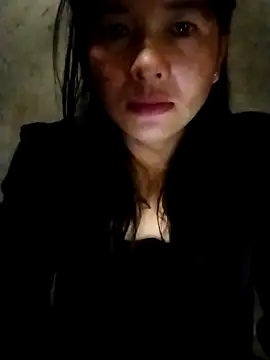 Snapshot of rinrin7700 chatting on 04-30-26, 07:43 rinrin7700 online show from 04-30-26, 07:43