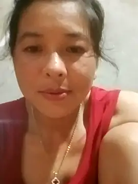 Snapshot of rinrin7700 chatting on 06-27-26, 01:28 rinrin7700 online show from 06-27-26, 01:28