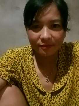 Snapshot of rinrin7700 chatting on 07-23-26, 02:35 rinrin7700 online show from 07-23-26, 02:35