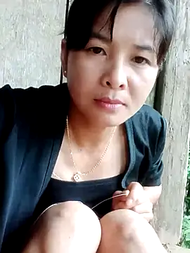Snapshot of rinrin7700 chatting on 05-19-26, 01:56 rinrin7700 online show from 05-19-26, 01:56