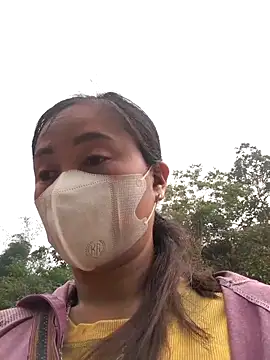 Snapshot of zanh99 chatting on 04-16-26, 02:23 zanh99 online show from 04-16-26, 02:23