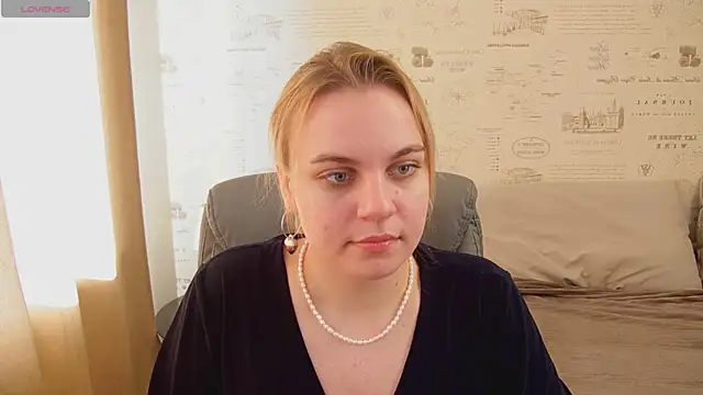 Glow Margo online show from 06-08-26, 01:28