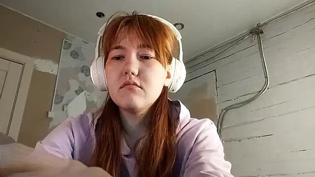 Snapshot of DinaFirebird chatting on 02-28-26, 04:56 DinaFirebird online show from 02-28-26, 04:56