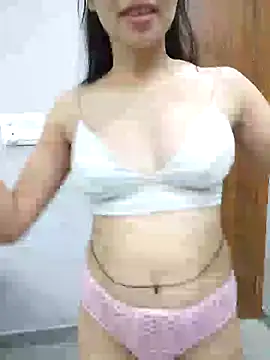 NeetuKumri online show from 06-25-26, 05:18