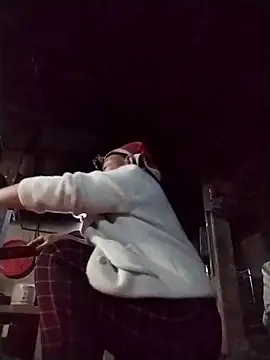 Lucie Fuzk online show from 03-19-26, 01:44