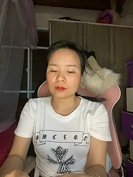 Ivy Trix2 online show from 04-02-26, 02:35