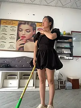 Ivy Trix2 online show from 04-04-26, 03:02