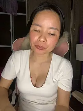 Ivy Trix2 online show from 03-20-26, 03:02