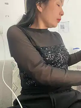 Ivy Trix2 online show from 03-06-26, 07:36