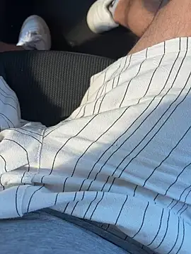 Snapshot of portostrip chatting on 04-08-26, 01:56 portostrip online show from 04-08-26, 01:56