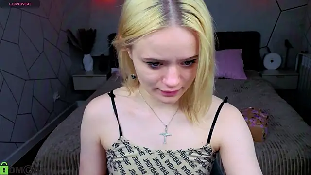 Snapshot of Tessa_Ashe chatting on 04-02-26, 09:38 Tessa Ashe online show from 04-02-26, 09:38