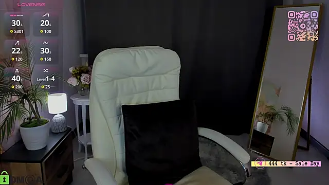 Snapshot of serinella_ chatting on 05-08-26, 04:27 serinella online show from 05-08-26, 04:27