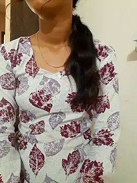 Snapshot of Janvi_chauhan chatting on 02-26-26, 06:02 Janvi chauhan online show from 02-26-26, 06:02