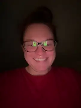 Snapshot of Averyleig chatting on 03-30-26, 03:30 Averyleig online show from 03-30-26, 03:30