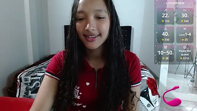 Snapshot of Lovingly_Maria chatting on 03-03-26, 12:01 Lovingly Maria online show from 03-03-26, 12:01