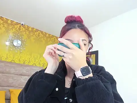 violeethh   online show from 02-27-26, 12:27