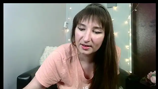 Birdie Kiss online show from 04-02-26, 08:48