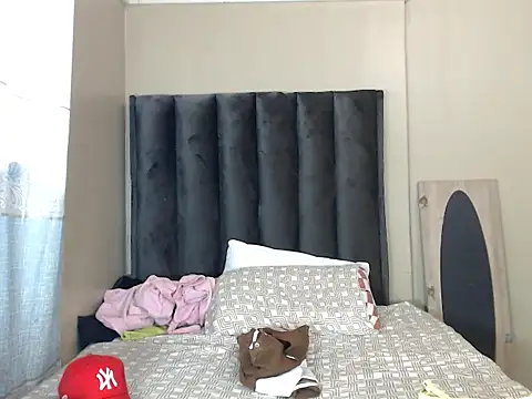 LexyDiana online show from 03-04-26, 06:10