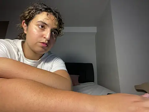 yassiestar online show from 04-13-26, 05:39