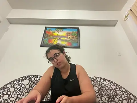 yassiestar online show from 04-23-26, 05:47