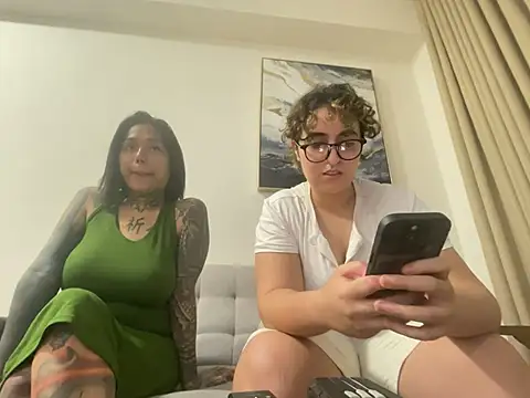 yassiestar online show from 03-03-26, 04:36