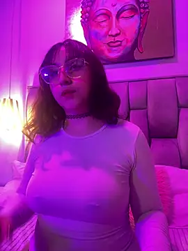 Maddie-LesYoux online show from 03-24-26, 12:16
