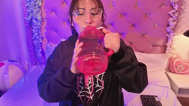 Maddie-LesYoux online show from 04-02-26, 12:56