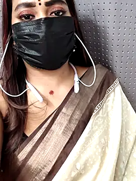 Cutie Nila online show from 07-20-26, 04:31