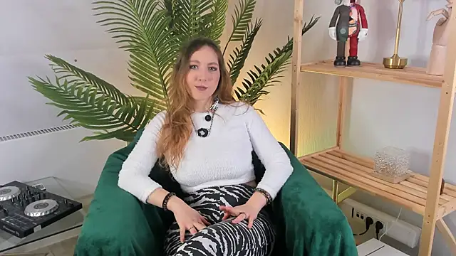 JacqulynVensel online show from 03-01-26, 01:22