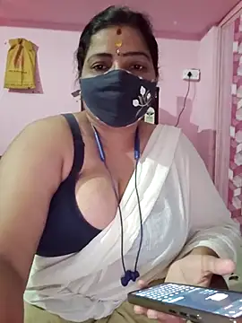 Snapshot of tamil_lathikaaa chatting on 04-19-26, 06:10 tamil lathikaaa online show from 04-19-26, 06:10