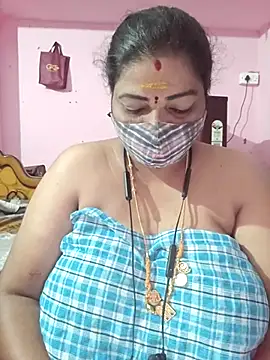 Snapshot of tamil_lathikaaa chatting on 07-08-26, 03:08 tamil lathikaaa online show from 07-08-26, 03:08
