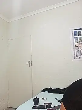 JANIELEE8XXXXX online show from 06-11-26, 07:33