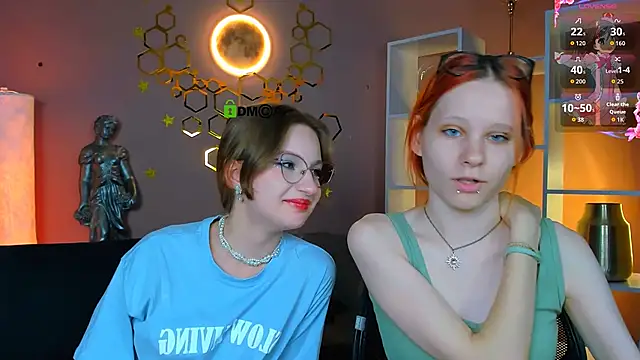 cassandra nik online show from 06-19-26, 12:22