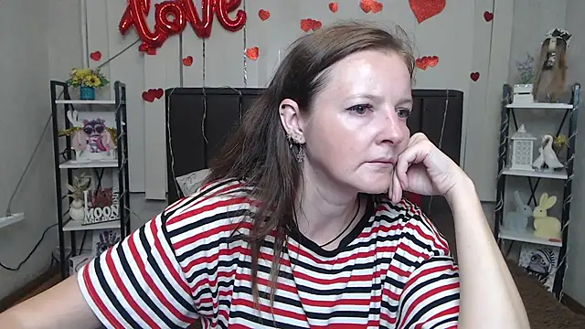Snapshot of MeganPirs chatting on 07-04-26, 05:06 MeganPirs online show from 07-04-26, 05:06
