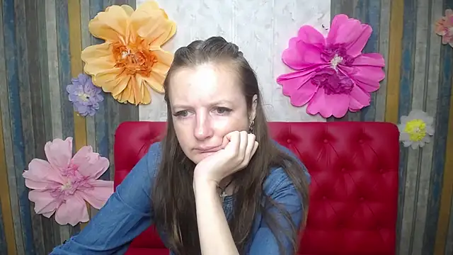 Snapshot of MeganPirs chatting on 05-28-26, 04:53 MeganPirs online show from 05-28-26, 04:53