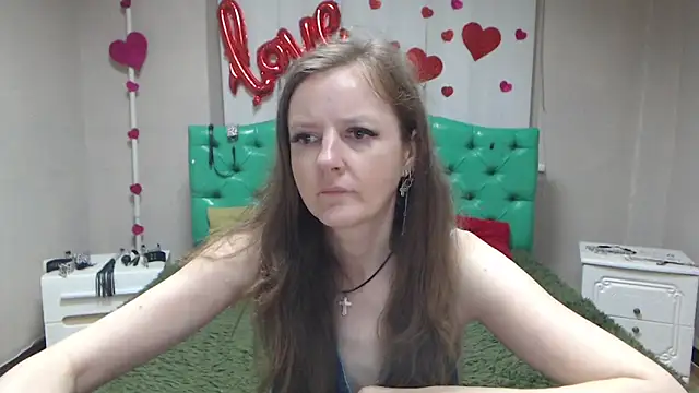 Snapshot of MeganPirs chatting on 05-14-26, 05:10 MeganPirs online show from 05-14-26, 05:10