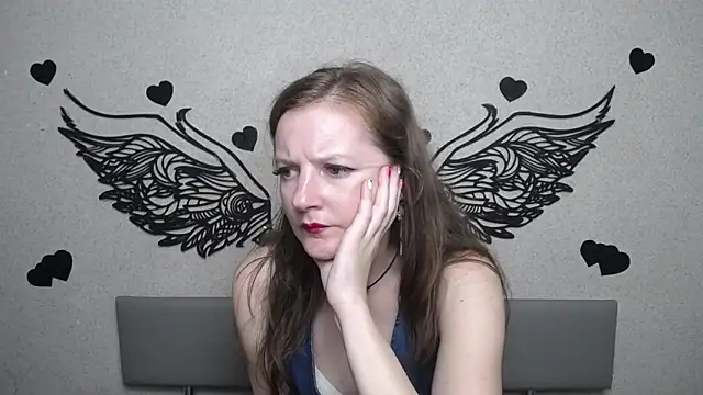 Snapshot of MeganPirs chatting on 05-24-26, 05:13 MeganPirs online show from 05-24-26, 05:13