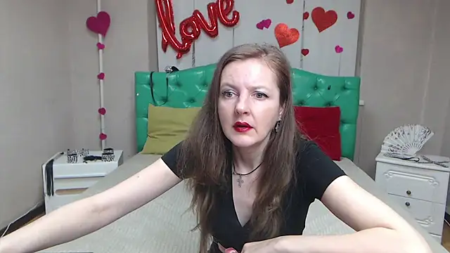 MeganPirs online show from 04-11-26, 05:05